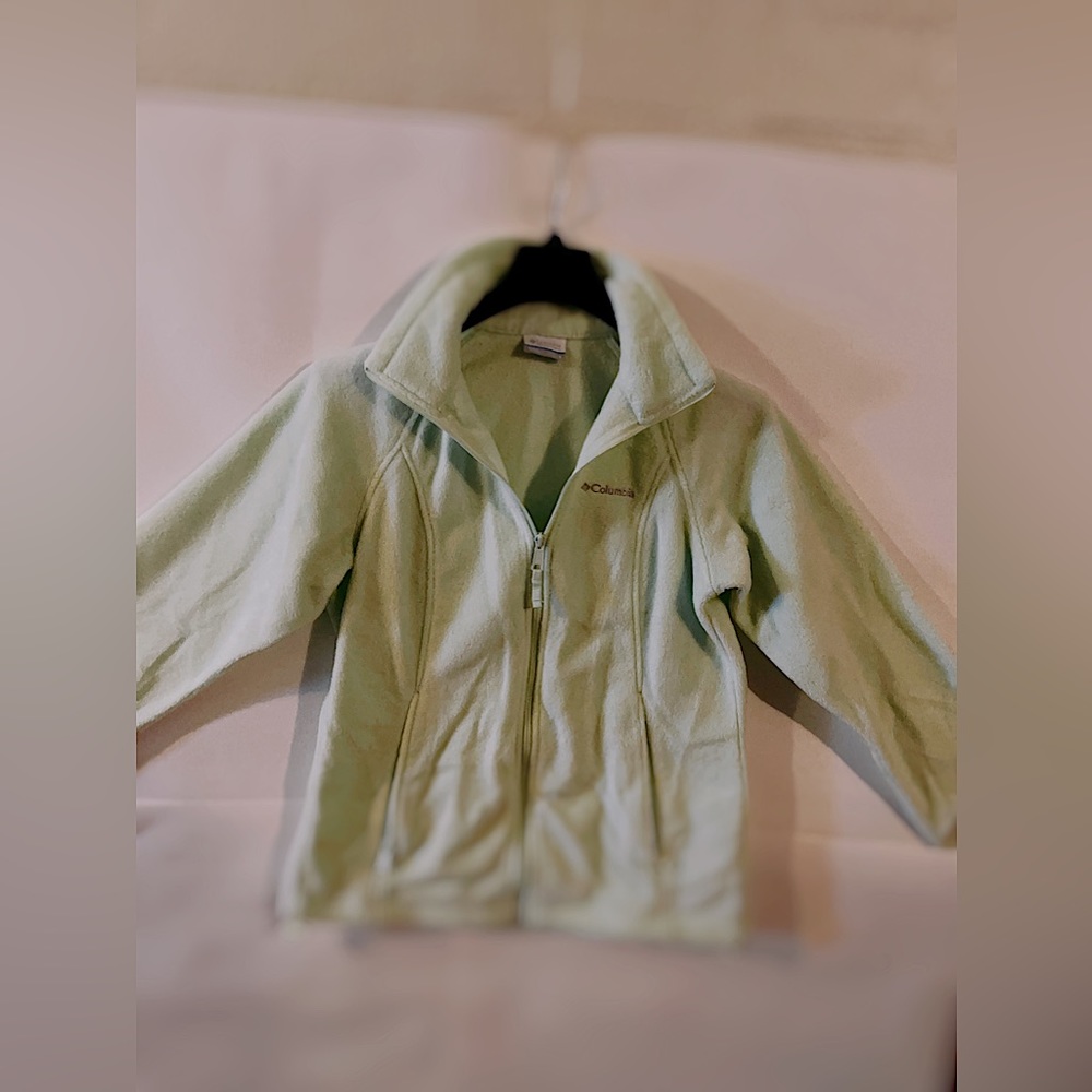 Columbia Lime green Zip Up NWOT